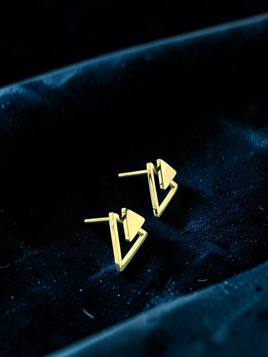 Geo Triangle Studs