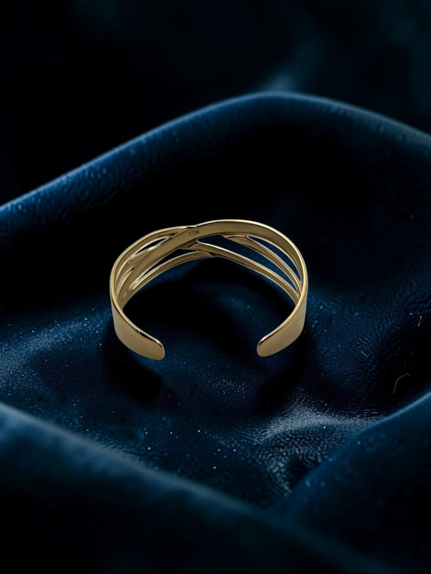 Aurora Flow Bracelet