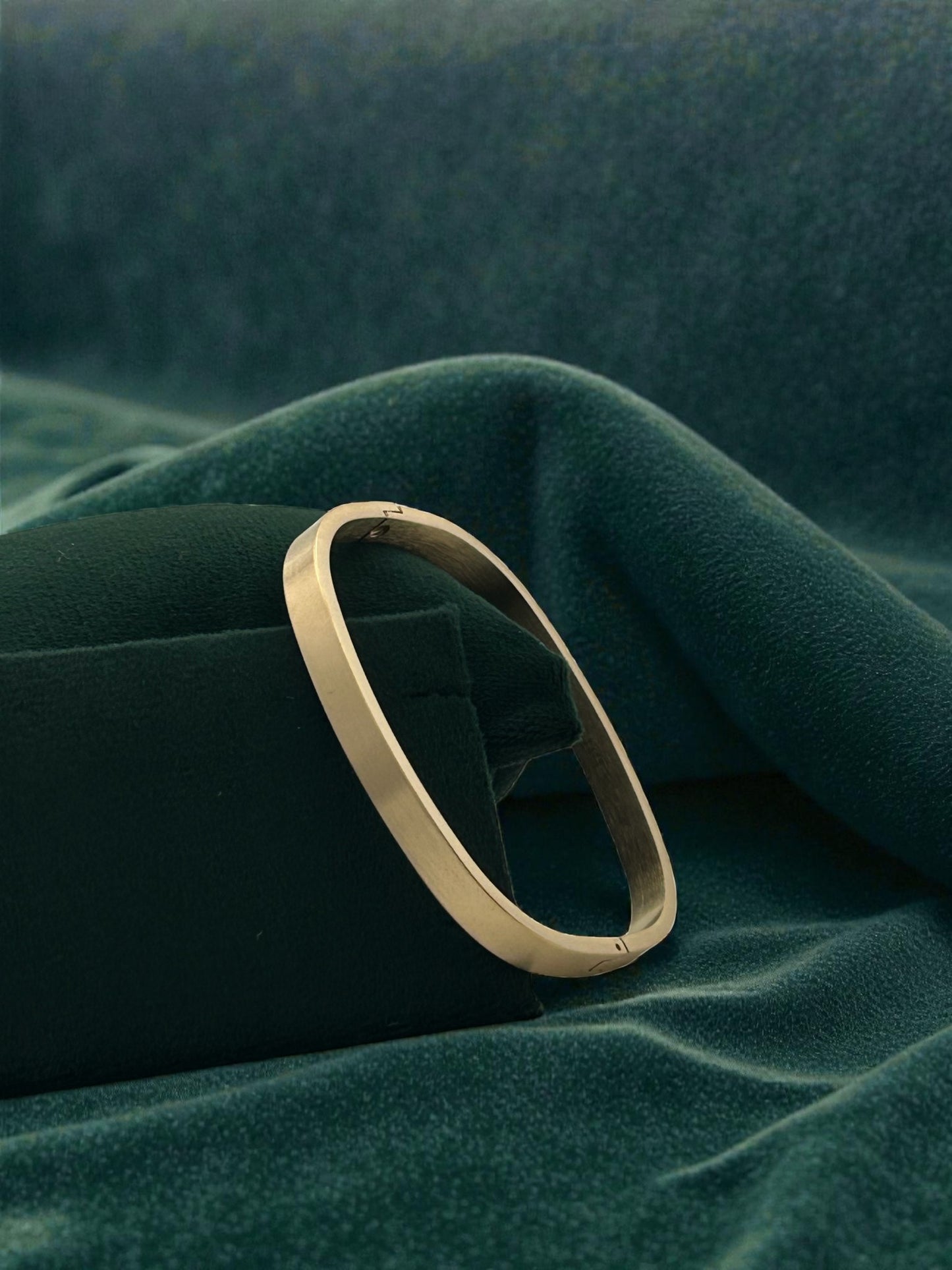 Sleek Edge Minimal Bangle
