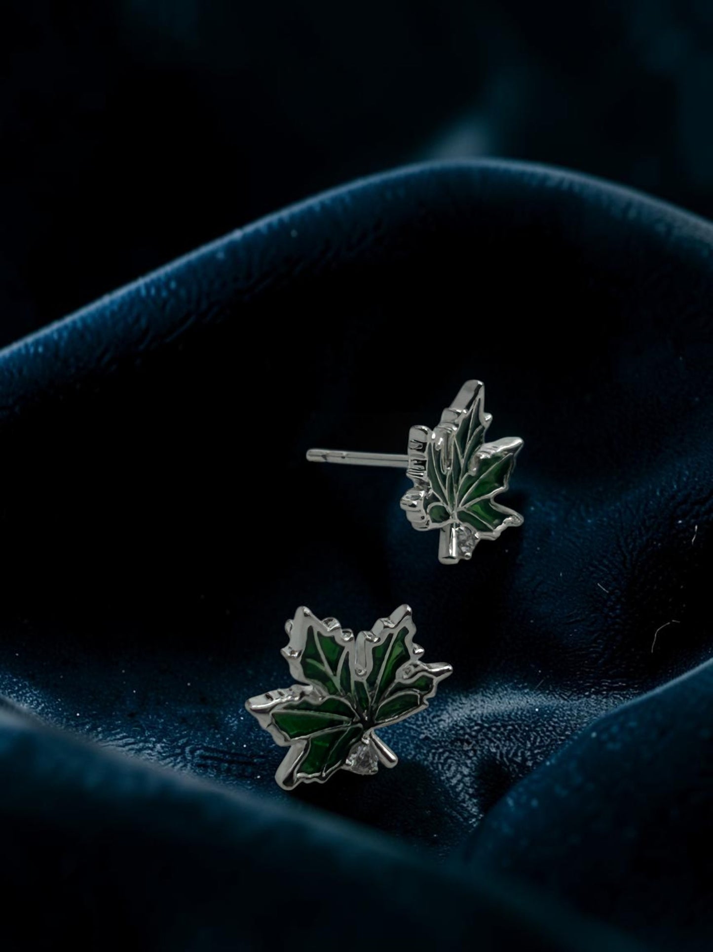 Chinar Glow Studs