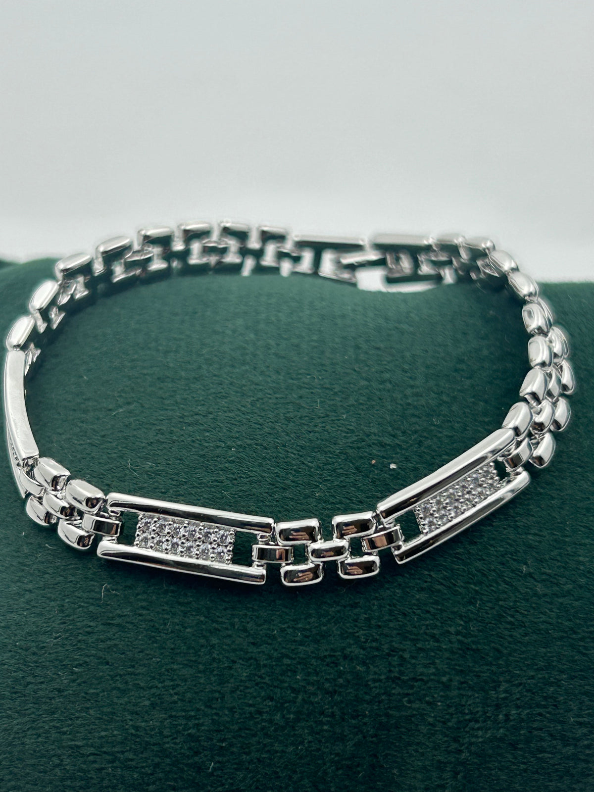 Aurelia Pavé Link Tennis Bracelet