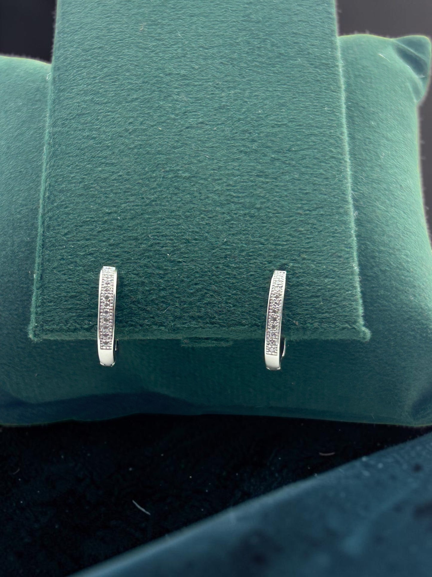 Nova Spark Dainty Hoop Earrings