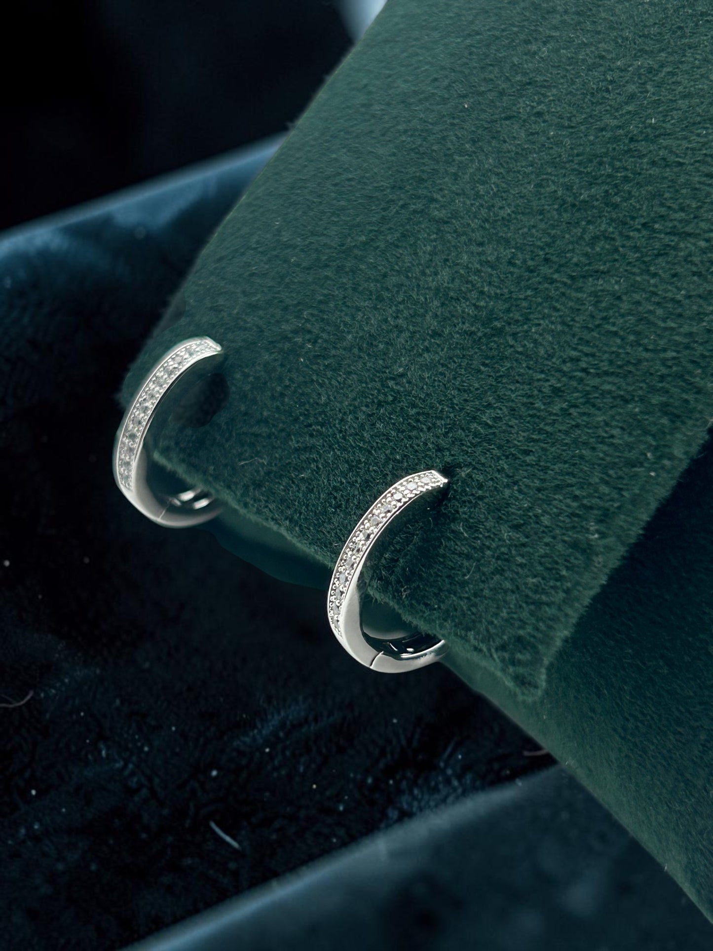 Nova Spark Dainty Hoop Earrings