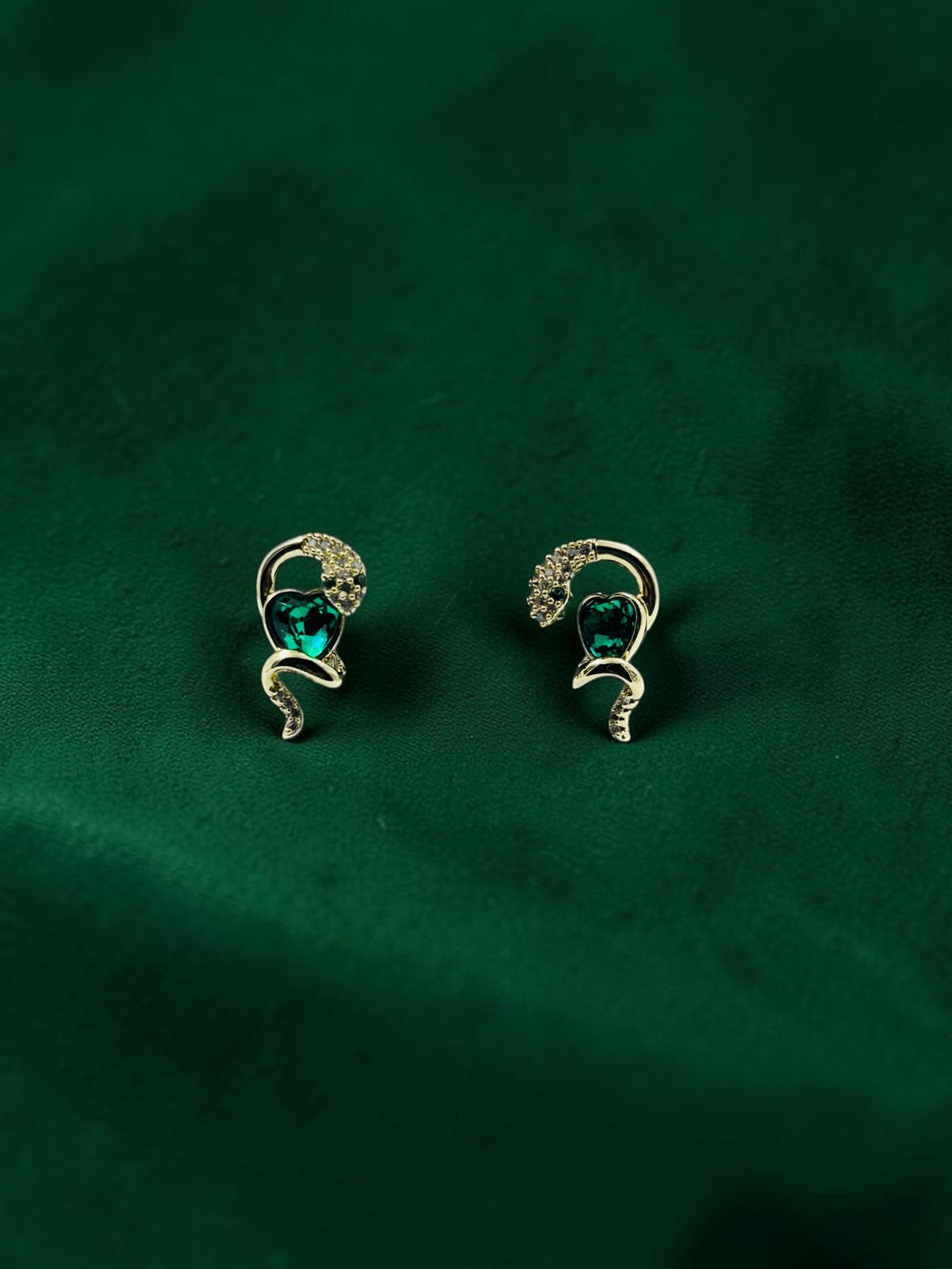 Emerald vasuki Earrings