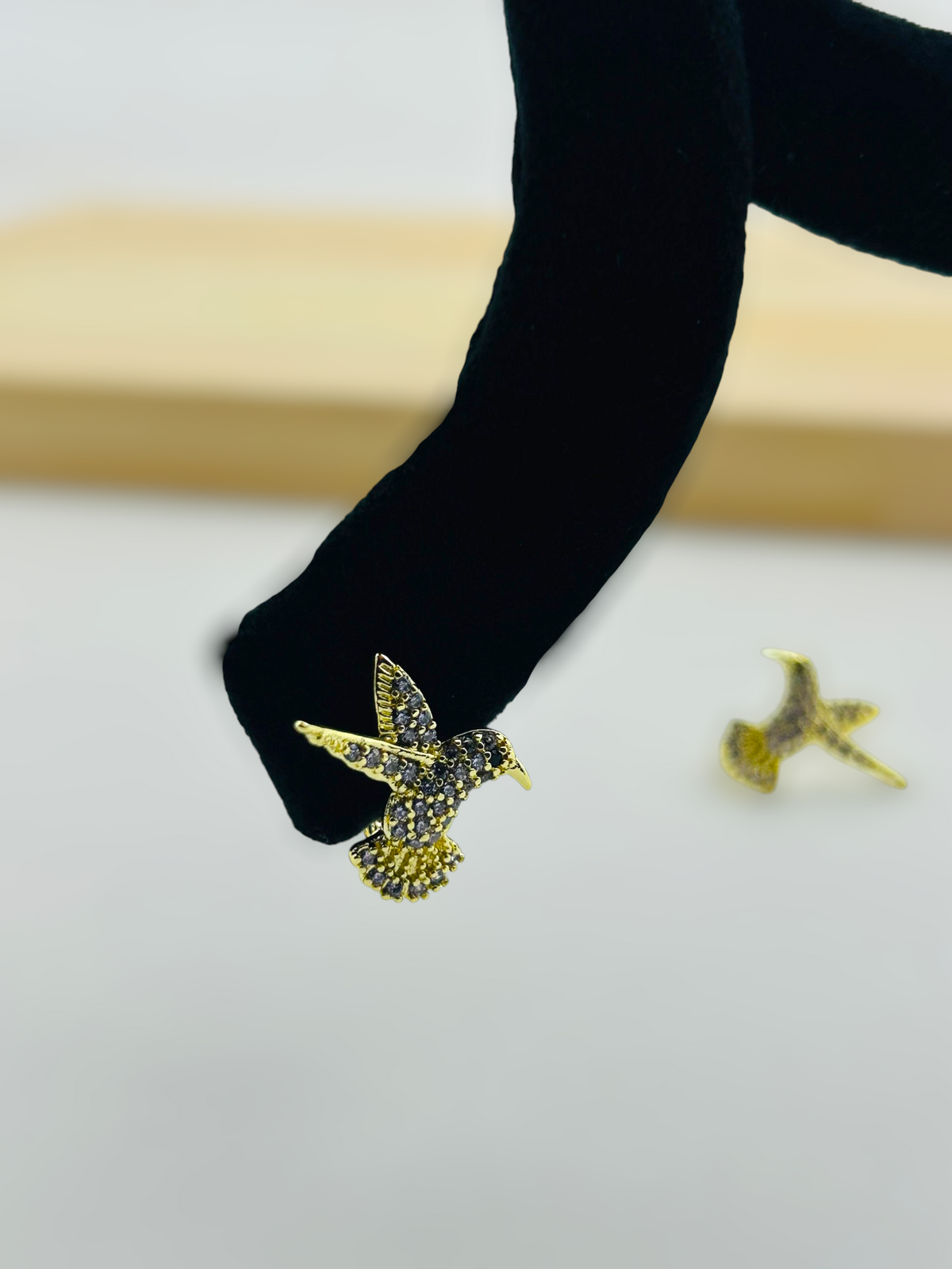 Sunheri Chidiya bali earrings