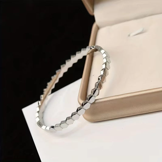 Luna Elegance Bracelet